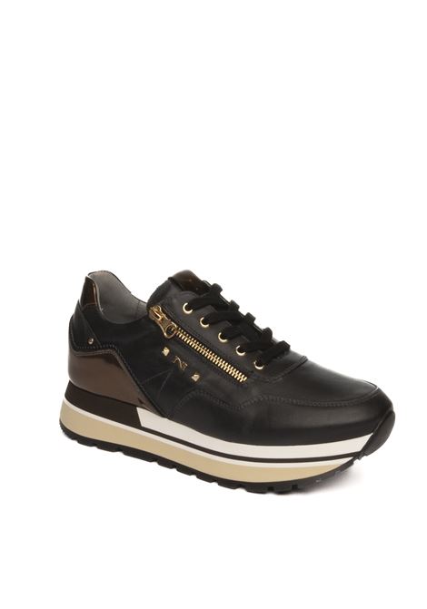 Black leather sneaker NERO GIARDINI | 411570GUANTO-100